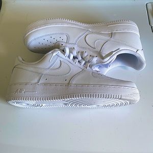 Air Force 1 low